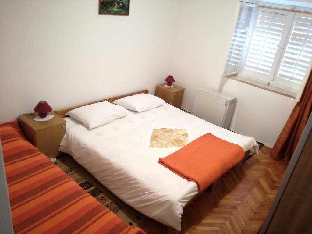 Apartment Vera ดูบรอฟนิก ภายนอก รูปภาพ